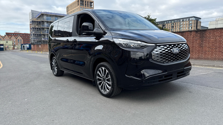 Ford Tourneo Custom 340 L1 Electric Rwd 160kW 65kWh H1 Titanium X 8 seater Auto